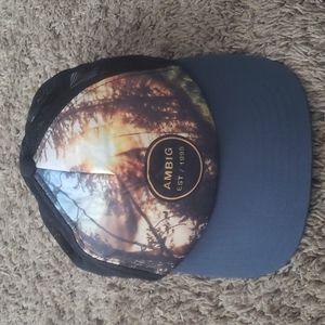 Ambig Trucker hat